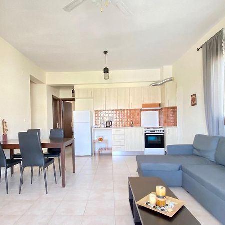 Vladi Guest House Gerakini Sithonia エクステリア 写真