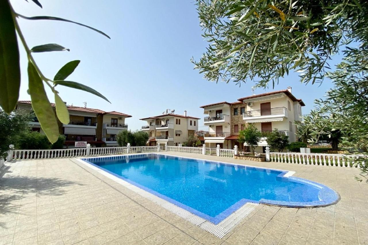 Vladi Guest House Gerakini Sithonia エクステリア 写真